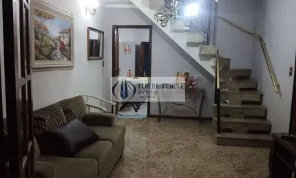 Sobrado com 3 dormitorios 1 suite 3 vagas , churrasqueira na mooca.