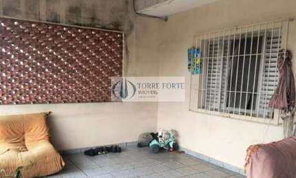 Ótimo sobrado 2 dormitórios, 2 banheiros e 2 vagas em Nova Petrópolis