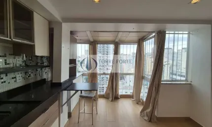 Apartamento Reformado 2 Dormitórios, Suíte próximo ao Mackenzie Locação