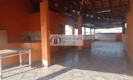 Sobrado com 4 dormitorios 1 suite 2 vagas , churrasqueira em Caieiras.