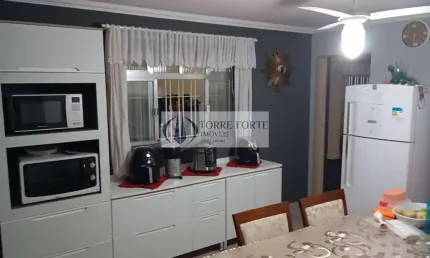 Casa 3 dormitórios, 2 banheiros e 2 vagas no jardim imperador