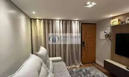Maravilhoso apartamento com 2 dormitórios na colônia zl
