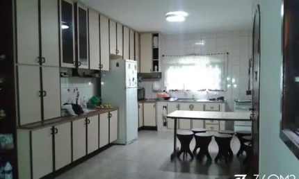 Sobrado para Venda em Santo André, Parque Novo Oratório, 3 dormitórios, 3 suítes, 3 banheiros, 2 vagas