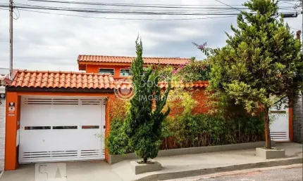 Casa para Venda em Santo André, Vila Vitória, 4 dormitórios, 2 suítes, 3 banheiros, 3 vagas