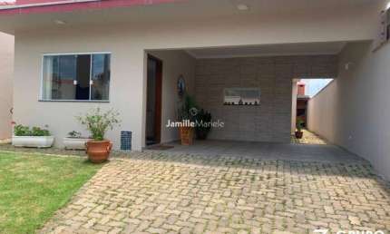 Casa para Venda em Peruíbe, Bairro São José (lado praia), 3 dormitórios, 2 suítes, 1 banheiro, 3 vagas