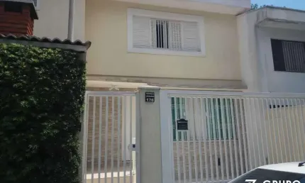 Sobrado para Venda em Santo André, Vila Eldízia, 3 dormitórios, 2 banheiros, 2 vagas