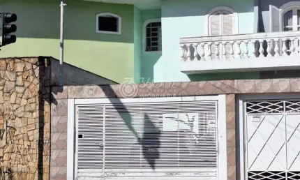 Sobrado para Venda em Santo André, Santa Maria, 3 dormitórios, 1 suíte, 2 vagas