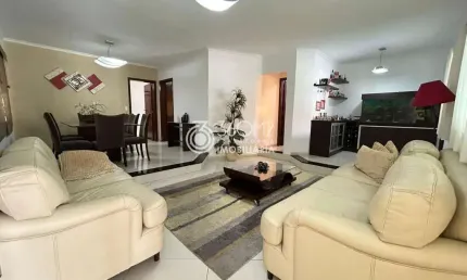 Casa para Venda em São Bernardo do Campo, Assunção, 4 dormitórios, 3 suítes, 6 banheiros, 4 vagas