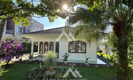 Casa com 3 quartos à venda na rua das cegonhas, jardim iririú, joinville, 223 m2 por r$ 1.250.000