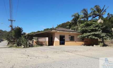 Casa - Padrão, para Venda area comercial e Residencial