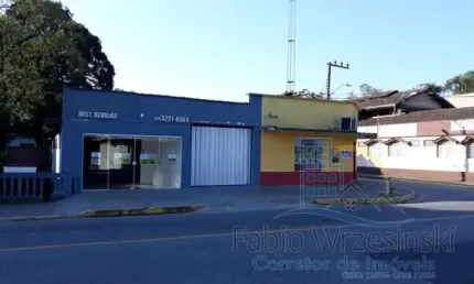 Prédio para alugar no Atiradores, Joinville 
