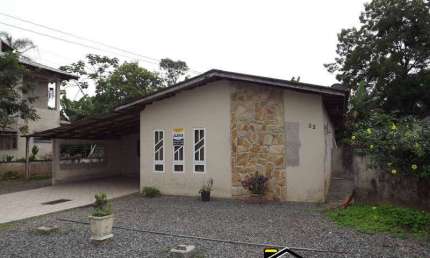 Casa com 2 quartos para alugar no Itaum, Joinville 