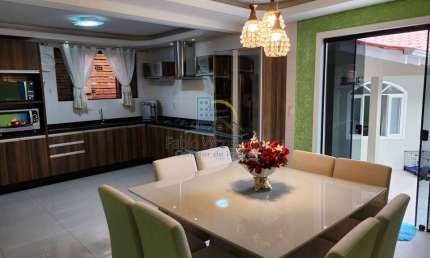 Casa com 4 quartos à venda no Boehmerwald, Joinville 