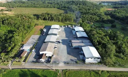Barracão / Galpão / Depósito com 1 sala para alugar na Vila Nova, Joinville 