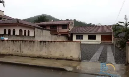 Casa com 2 quartos à venda no Paranaguamirim, Joinville 