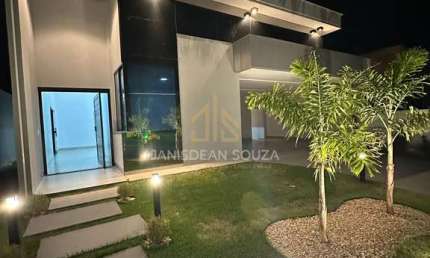 Jardim Veneza - Casa Térrea 3 Suítes no Jardim Veneza