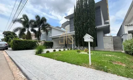 Casa em condomínio fechado com 5 quartos à venda na Rua Madri 27, Jardins Madri, Goiânia