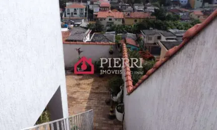 Sobrado para locação no Pq Maria Domitila, 3 dorms, 2 vagas