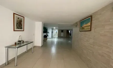 **EMBARÉ -  OPORTUNIDADE DE VENDA!  APARTAMENTO DE 1 DORMITÓRIO  A 20 METROS  DO MAR**