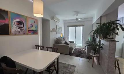 GONZAGA – VENDA – 02 DORMITÓRIOS MOBILIADO E DECORADO COM SERVIÇOS – LAZER TOTAL