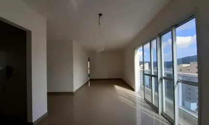 Apartamento com linda vista para o mar, na ponta da praia!!!