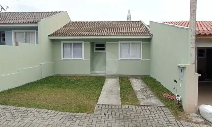 Casa com 3 Quartos no Condomínio Residencial Pirâmide Miquerinos