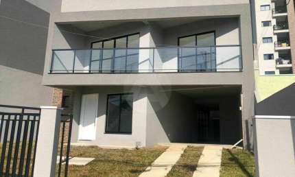 Casa com 3 quartos à venda na Rua Rosa Tane Grande, 327, Centro, Campo Largo