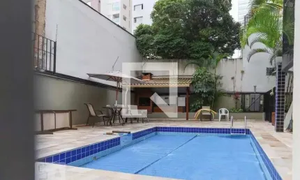 Apartamento com 3 quartos para alugar na Rua Rosa e Silva, Santa Cecília, São Paulo