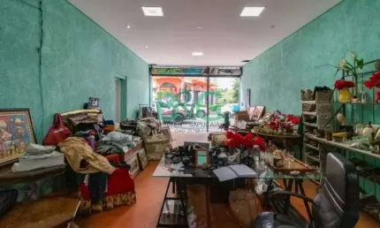 Ponto comercial para alugar na Rua Frederico Abranches, Consolação, São Paulo