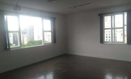 Sala comercial para alugar na Praça da República, República, São Paulo