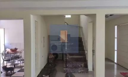 Casa com 3 quartos à venda na Rua Lázaro Sousa Martins, Água Branca, São Paulo