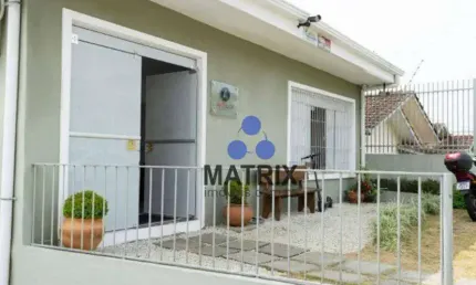 Oportunidade Imperdível: Casa Comercial de 600m² próxima ao Museu Oscar Niemeyer por Apenas R$ 1.908.000!