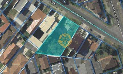 Terreno ZR3 à venda, 638 m² por R$ 1.339.800 - Santa Quitéria - Curitiba/PR– Oportunidade Imperdível!!