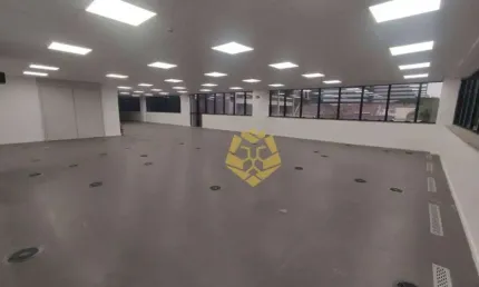 Sala comercial com 1 sala para alugar na Rua Comendador Araújo, 299, Centro, Curitiba