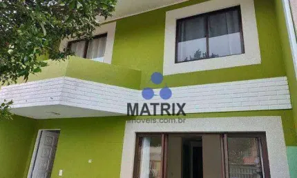 Excelente Sobrado com 3 dormitórios à venda, 98 m² por R$ 450.000 - Boqueirão - Curitiba/PR!