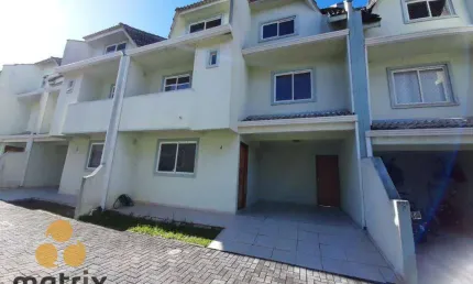 Belíssimo Sobrado Triplex em Condomínio Fechado à venda, 143 m² por R$ 630.000 - Uberaba - Curitiba/PR