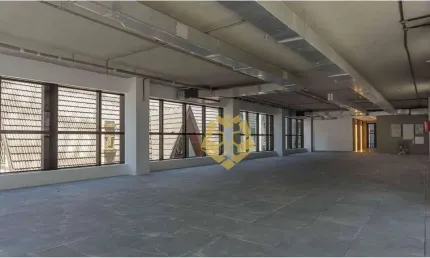 Laje comercial em ótima localização no Coração do Batel!