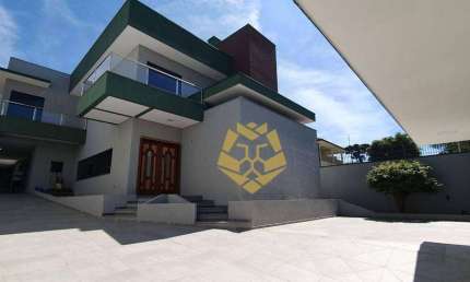 Belíssima Casa com 3 dormitórios à venda, 520 m² por R$ 2.690.000 - Aristocrata - São José dos Pinhais/PR!