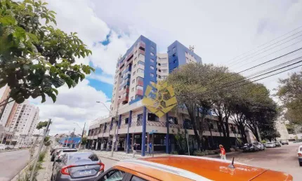 Apartamento com 3 dormitórios à venda, 105 m² por R$ 750.000,00 - Boa Vista - Curitiba/PR