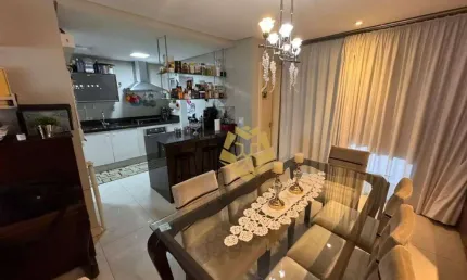 Excelente Casa à venda por R$ 1.700.000 - Seminário - Curitiba/PR!