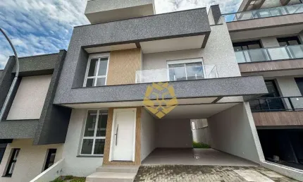 Casa em condominio fechado no Bacacheri, com 3 suítes à venda, 235 m² por R$ 1.800.000
