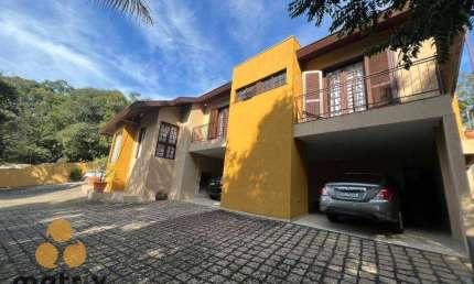Casa com 4 dormitórios, 400 m² área construída e 2.736m² total - venda por R$ 6.000.000 ou aluguel por R$ 30.000/mês - Campo Comprido - Curitiba/PR