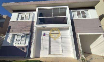 Maravilhosa casa para alugar, 272 m² por R$ 6.150/mês - Tingui - Curitiba/PR