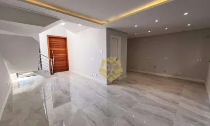 Casa de condominio no bairro Pilarzinho com 3 dormitórios à venda, 166 m² por apenas R$ 1.330.000.