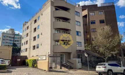 Prédio com 26 apartamentos  Mobiliados no Cabral - Oportunidade para Investidores!