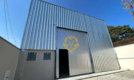 Galpão para alugar, 350 m² por R$ 8.800,00/mês - Umbará - Curitiba/PR