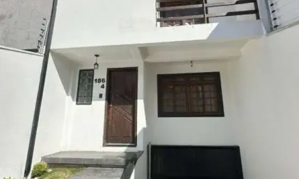 Sofisticação e conforto em um único imóvel -sobrado com 3 dormitórios para alugar, 147 m² por r$ 5.100/mês - tarumã - curitiba/pr