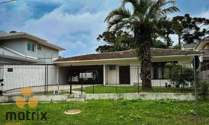Casa térrea mobiliada com 5 dormitórios à venda, 240 m² por r$ 950.000 - atuba - curitiba/pr!