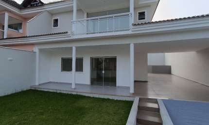 Casa em condomínio fechado com 4 quartos à venda na Rua Santa América, 727, Vargem Grande, Rio de Janeiro