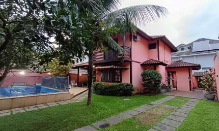 Casa em condomínio fechado com 4 quartos para alugar na Rua Lagoa Bonita, 100, Vargem Grande, Rio de Janeiro